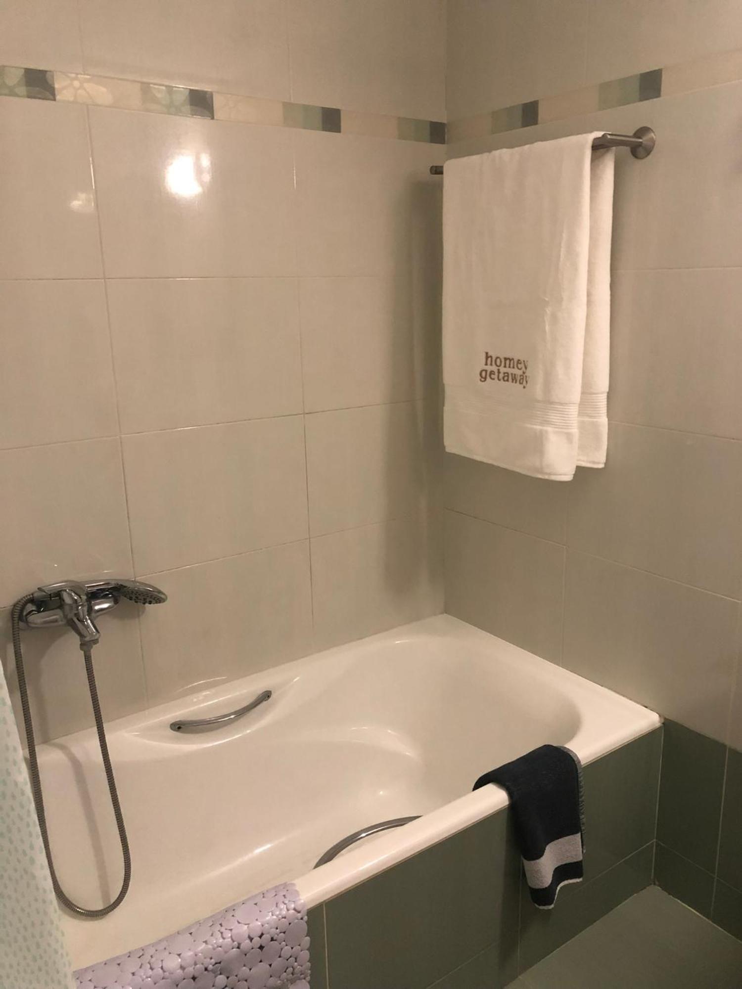 Homey Getaway Apartments, Aretousa Daire