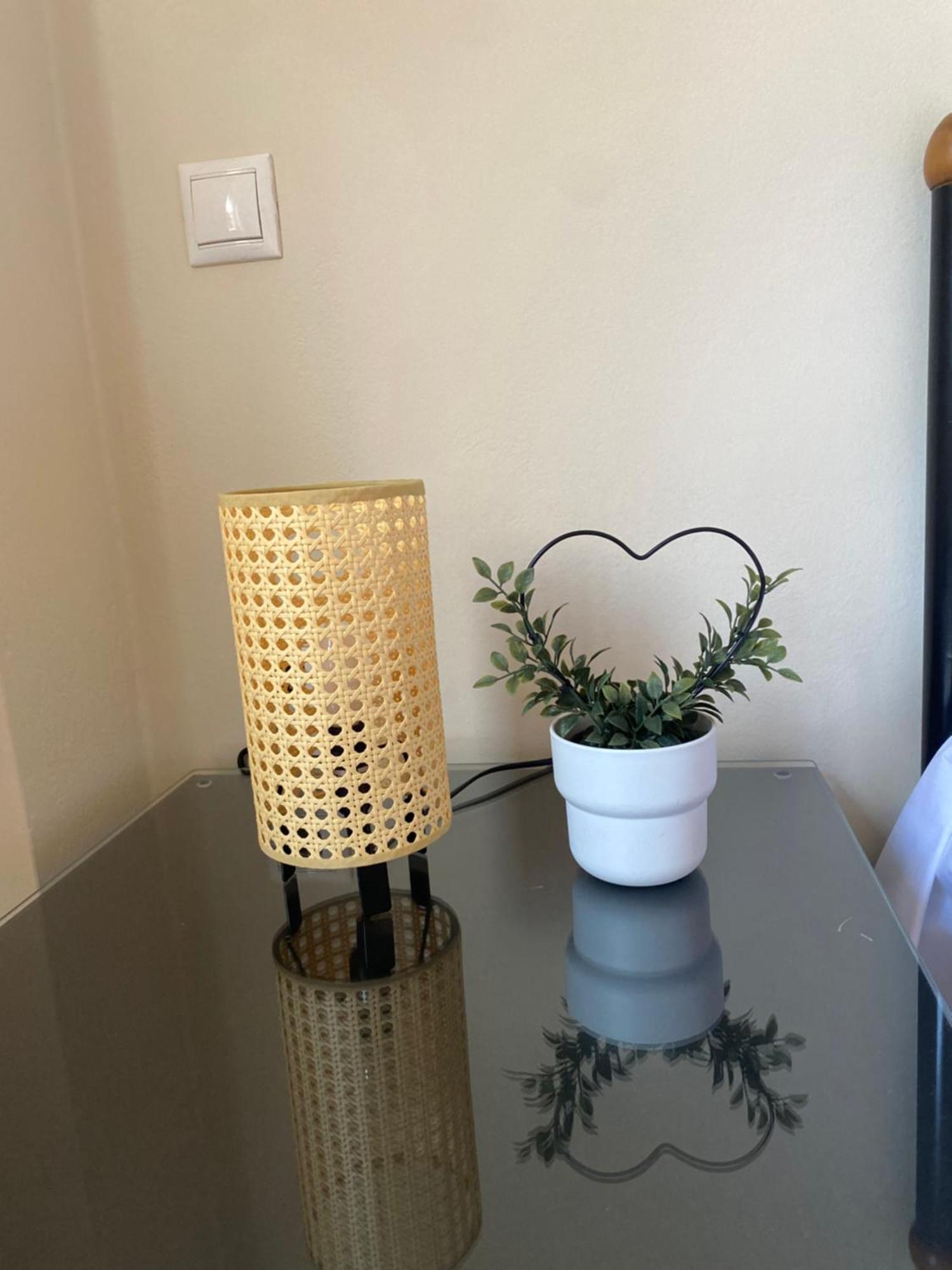 Homey Getaway Apartments, Aretousa